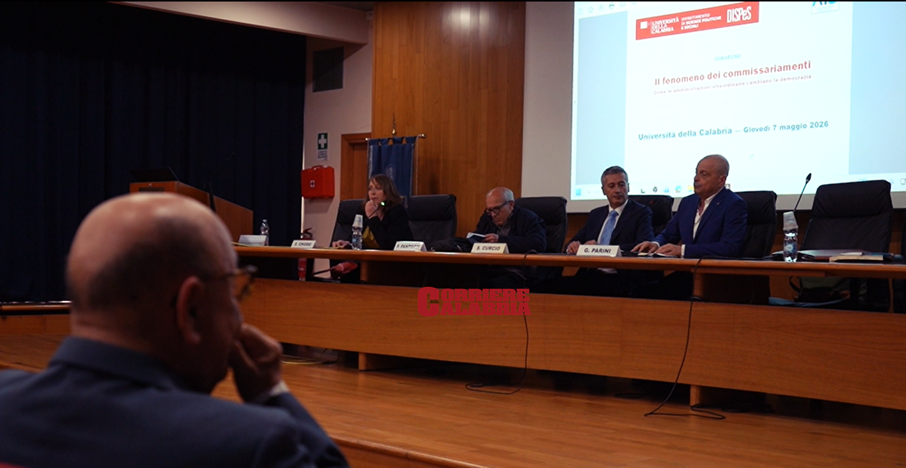 Dalla sanità ai comuni, la moltiplicazione dei commissariamenti nella «democrazia sospesa». La ricerca dell’Unical