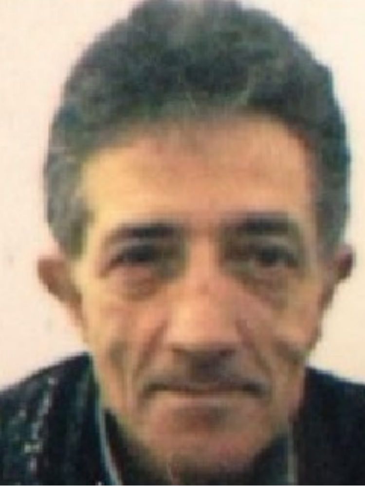 Speronato e accoltellato. Fermati padre e figlia