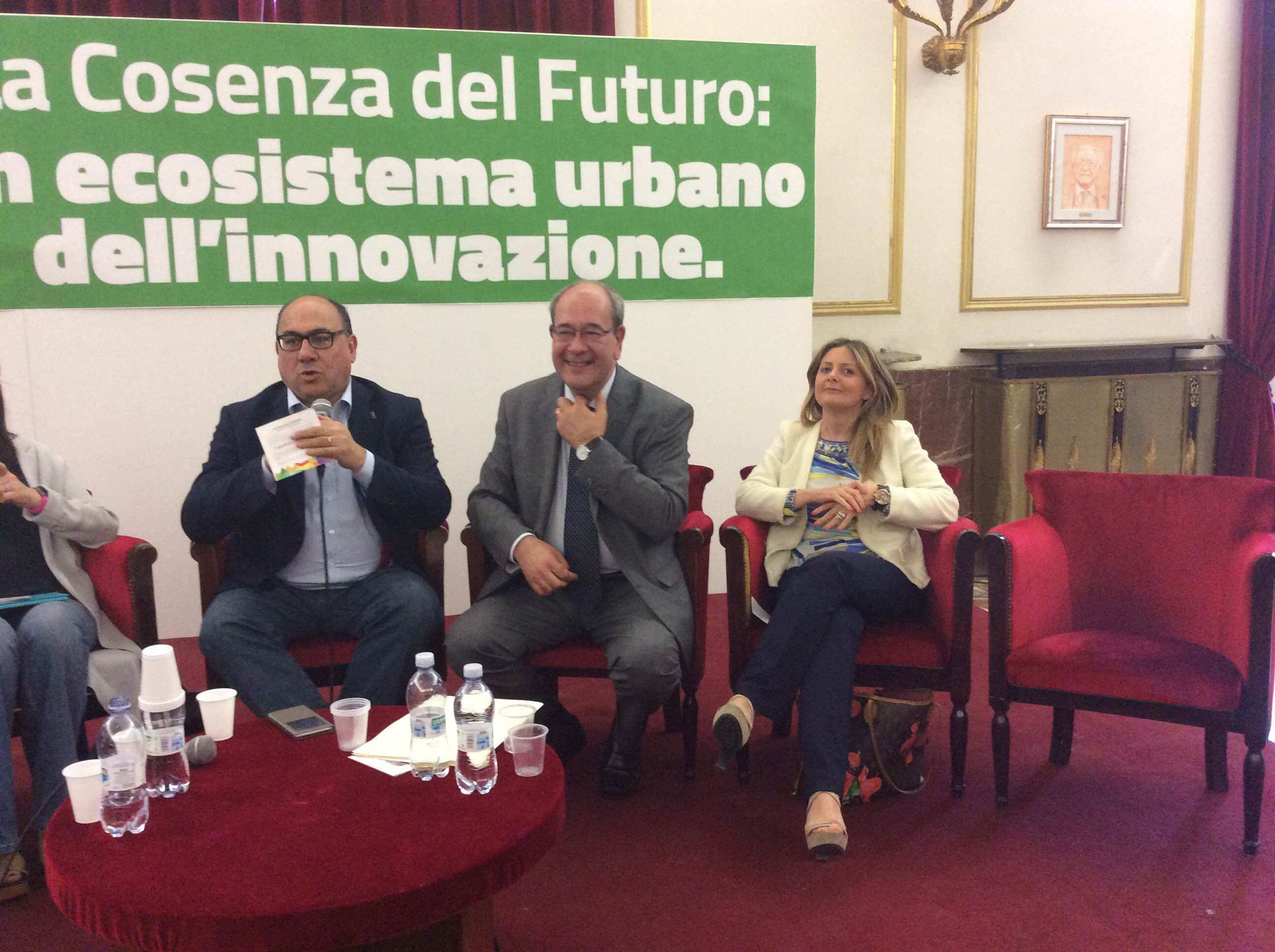 «Cosenza diventi la città dell'innovazione»  