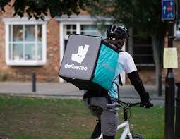 Deliveroo arriva a Reggio Calabria, sud strategico per l'espansione