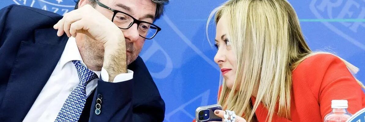 Manovra, Giorgetti: «Al lavoro su scuole paritarie e acquisto libri»