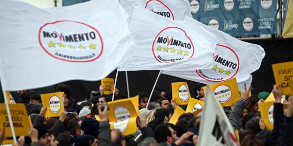 Cosenza, il M5S plaude alla vittoria di Franz Caruso. «Intervenga in aperta discontinuità»
