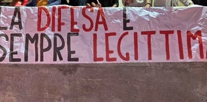 Ucciso dopo un furto a Reggio, il sostegno dei vicini al macellaio in carcere: «Oggi è toccato a lui, domani a chi?»