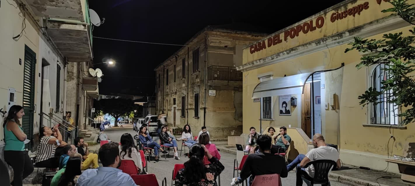 «La memoria non si svende». L’appello per salvare la Casa del Popolo Peppe Valarioti