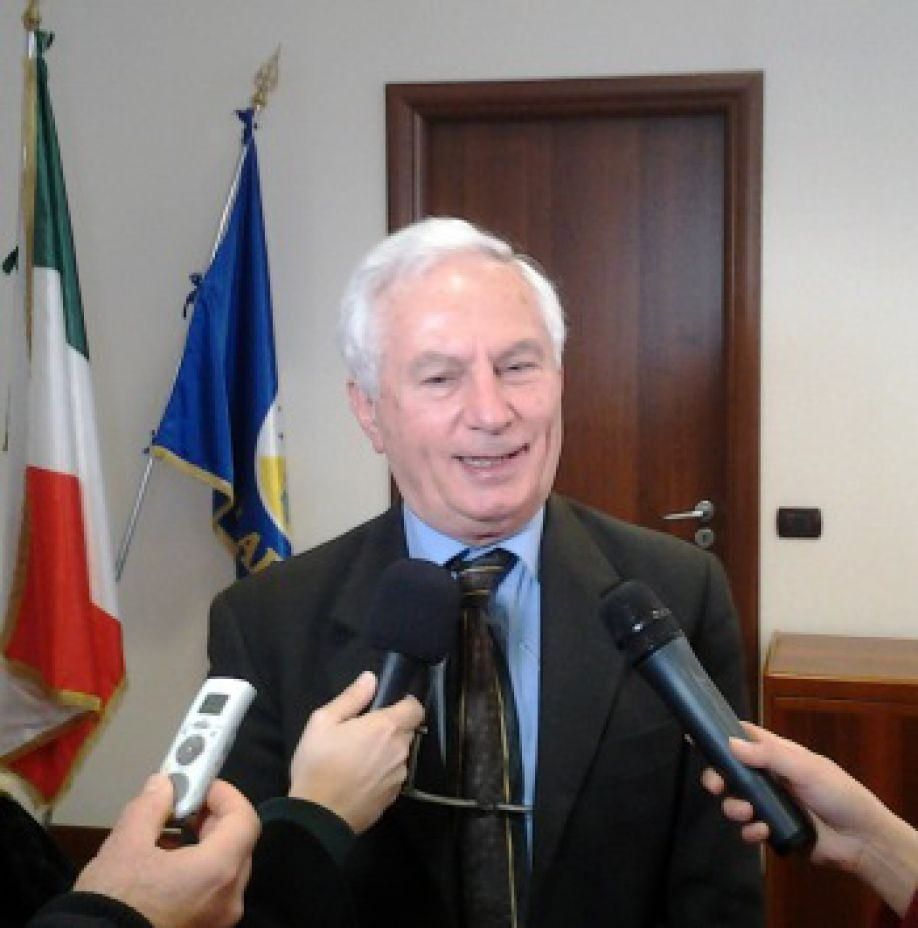 Assunzioni sanità, Scura "smonta" le tesi della Regione