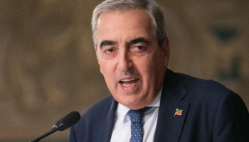 Forza Italia, Gasparri si dimette da capogruppo al Senato