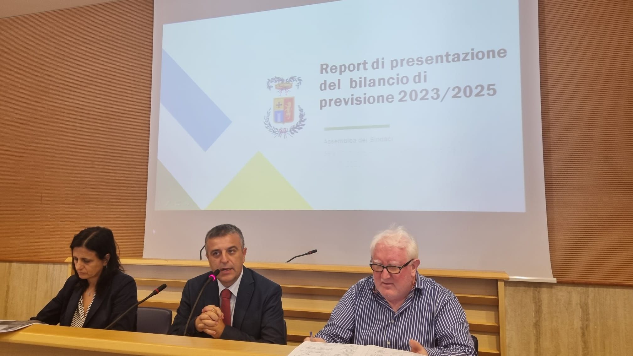 Provincia di Vibo, dall’Assemblea dei sindaci parere favorevole al Bilancio