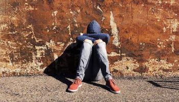 “Costruire un posto sicuro”: al via a Lamezia il ciclo di incontri formativi gratuiti destinato a genitori, educatori e adulti