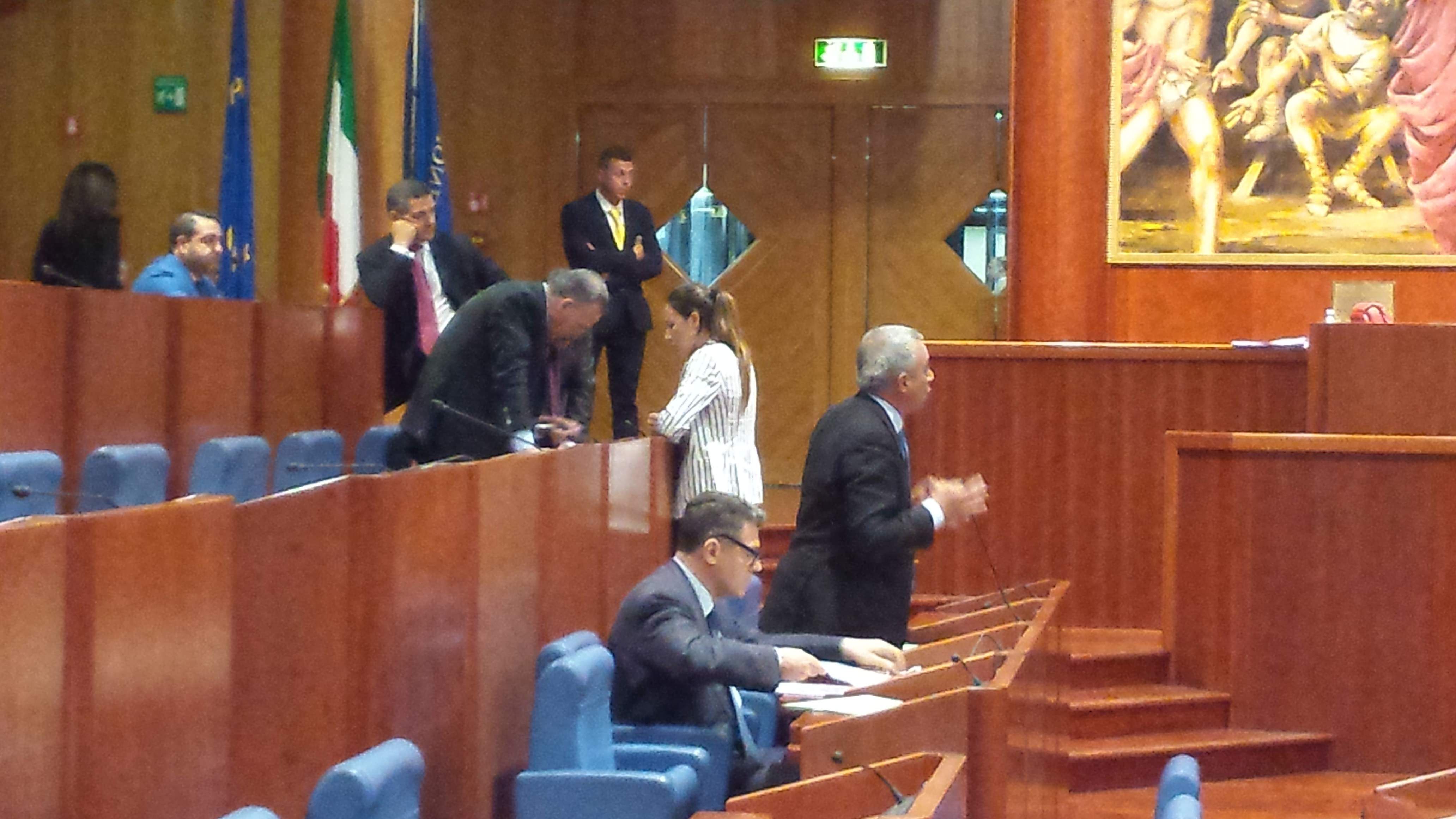 CONSIGLIO | «L'Europa batta un colpo sull'immigrazione»