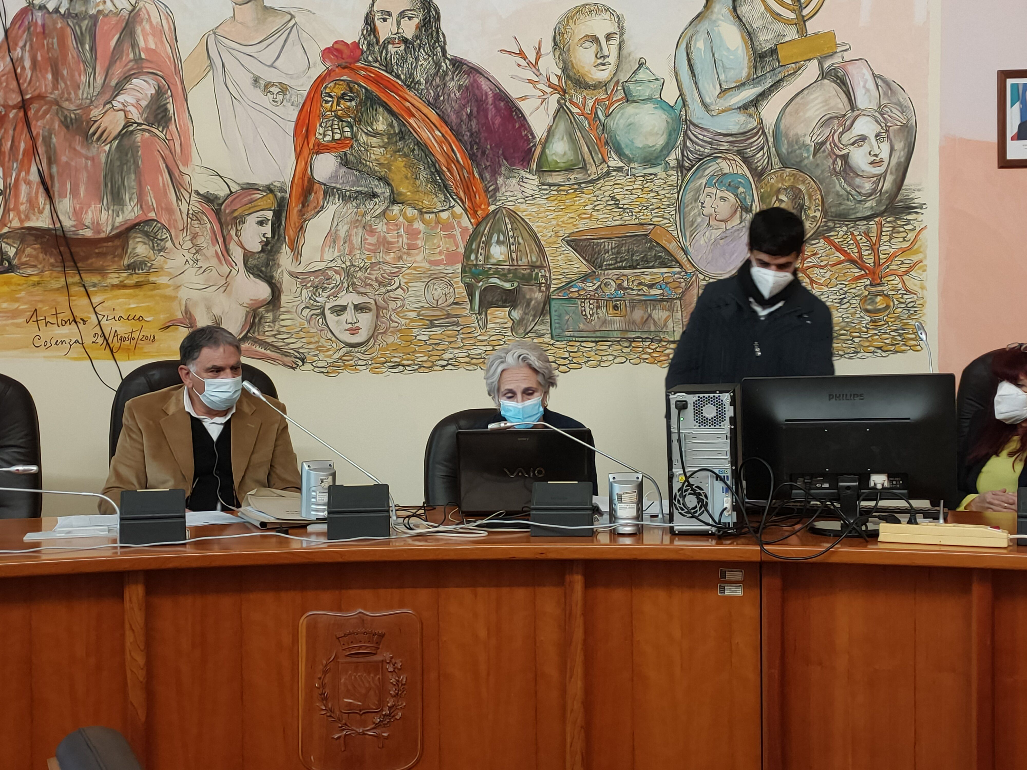 Cosenza, l'Asp lavora ad un centro di coordinamento Covid. E la Fimmg lamenta i "nulli" rapporti con l'Usca