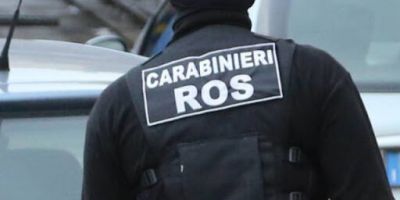 “Sono uniti, non come i cristiani”: il vertice tra le cosche dopo il furto nel cantiere Amazon