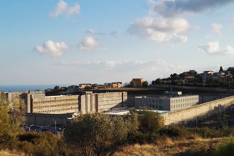 Coronavirus, nessun positivo nel carcere di Catanzaro