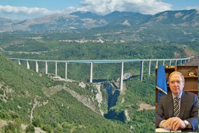 «Sulla chiusura dell'A3 decido io»