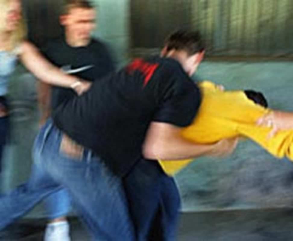 Bologna, arrestati 5 calabresi per rissa