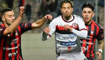 Il Crotone ritrova il sorriso: allo “Scida” vittoria in rimonta contro il Foggia