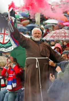 Padre Fedele potrebbe tornare a dire messa