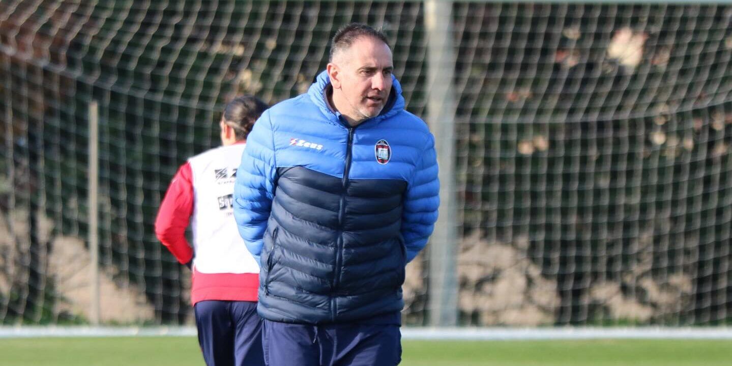 Ultimi 90’ in serie C. La delusione Crotone sfida al “Partenio” l’Avellino