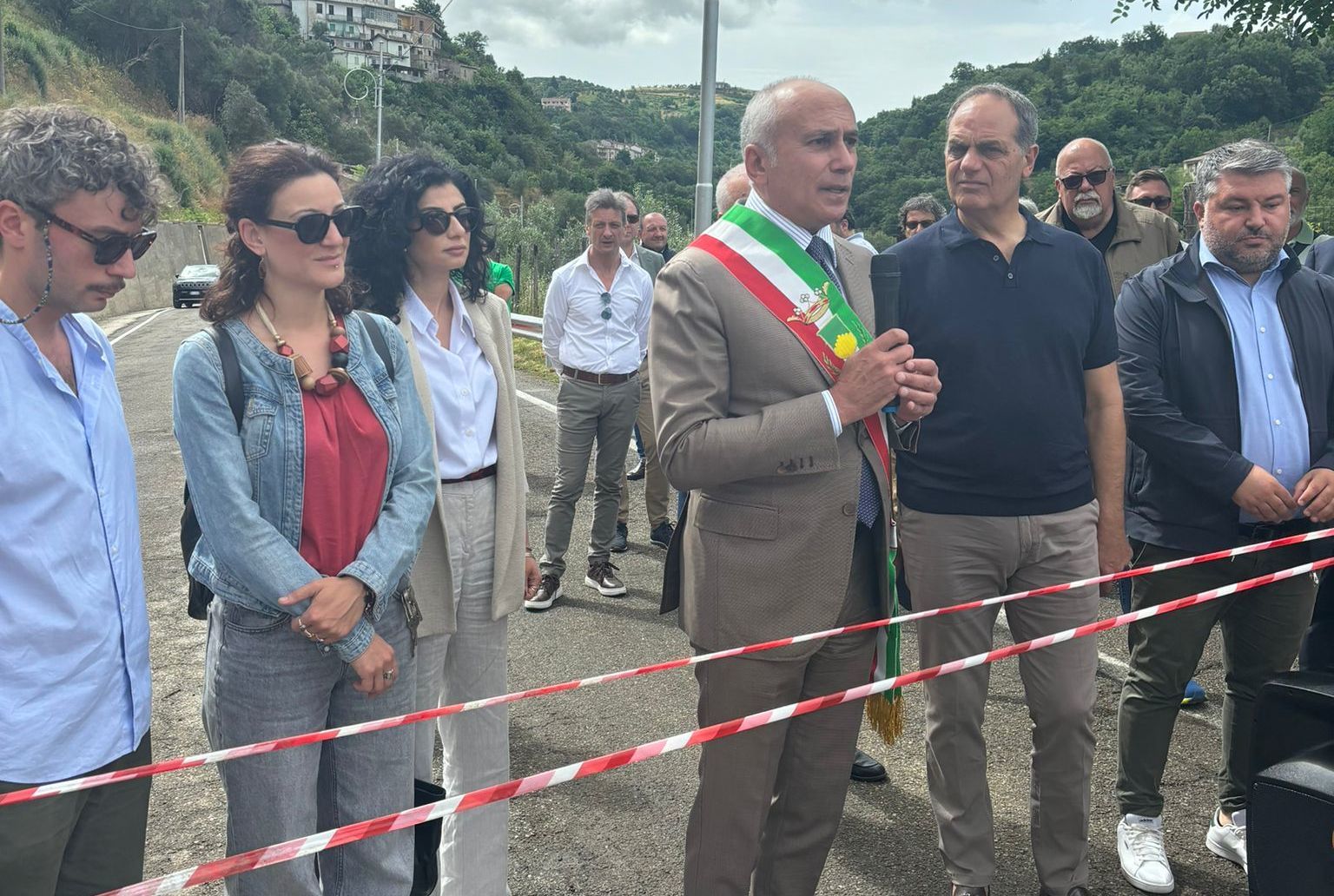 Cosenza, dopo sei anni riapre corso Vittorio Emanuele. Nel ricordo di Gianpiero Tarasi