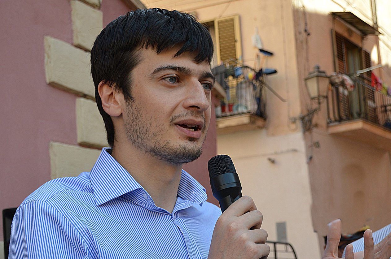 Gaudio-Strada, la sommossa degli attivisti grillini. Forciniti: «Che tristezza». Granato: «Vergogna»