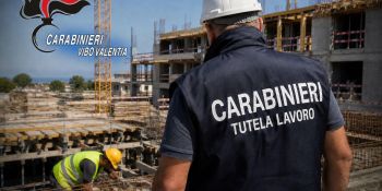 Lavoro nero e sicurezza, blitz dei Carabinieri a Vibo: sospese 4 attività e multe per 60mila euro