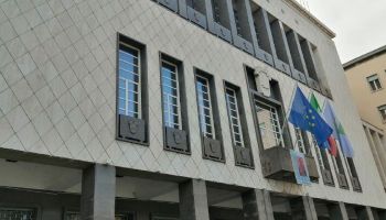 Cosenza calcio, situazione critica in città: rinviato l’incontro tra il sindaco e i tifosi