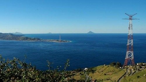 Lo Stretto oltre il Ponte