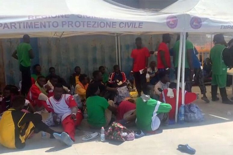 Migranti, gli sbarchi sono più che raddoppiati nel 2023