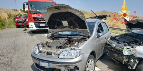 incidente catanzaro 4 feriti