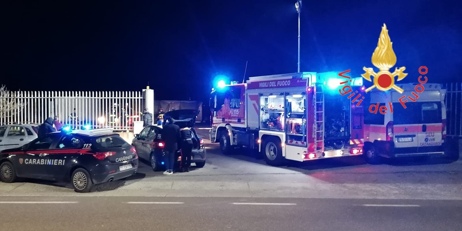 Shock a Catanzaro, muore schiacciato da un enorme cancello scorrevole