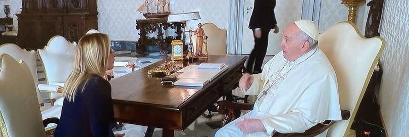 Prima volta di Meloni in Vaticano:  «Incontro cordiale»