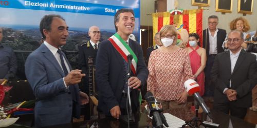 Catanzaro, Fiorita ufficialmente proclamato. «Sarò il sindaco di tutti, è il momento della responsabilità»