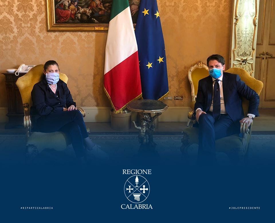 Il Corsera: «La Calabria non invia i dati al governo». Ma nell'elenco degli inadempienti la Regione non c'è