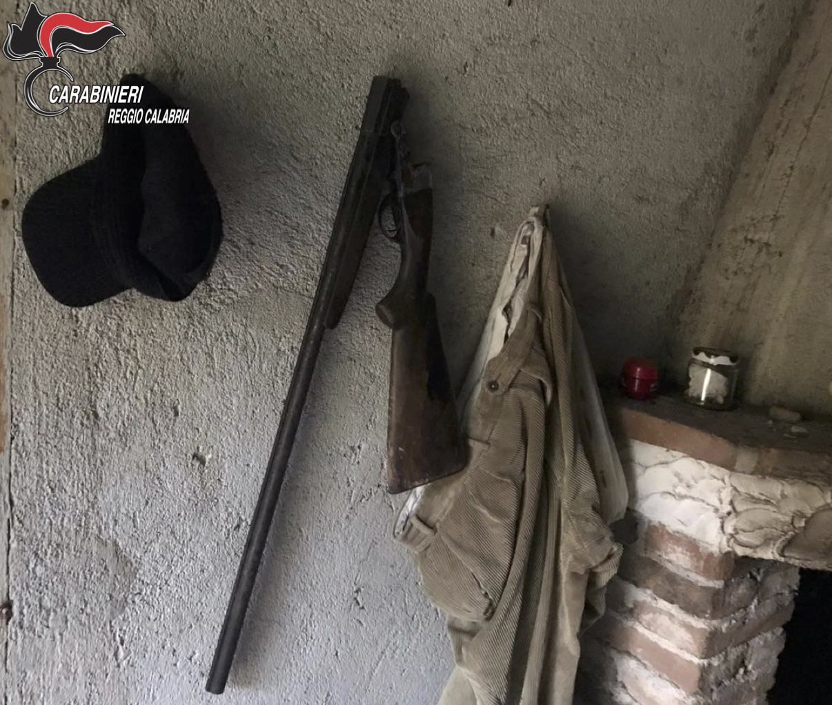 Deteneva illegalmente armi e munizioni, arrestato 86enne di Taurianova