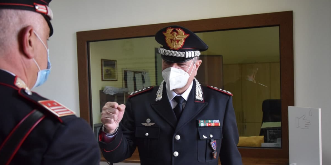 Gioia Tauro, il generale corpo d’Armata Gianfranco Cavallo visita i reparti dei Carabinieri