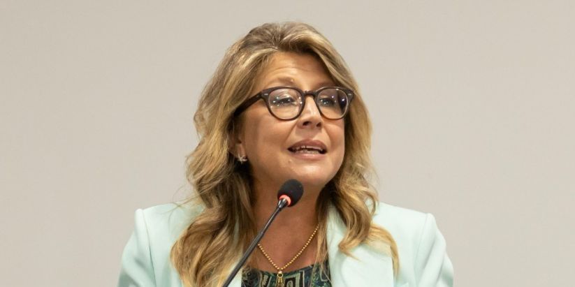 “Discute la città”, Bianca Rende inaugura a Cosenza un ciclo di assemblee pubbliche