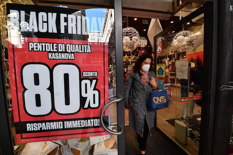 La spesa per il Black friday sfonderà 4 miliardi
