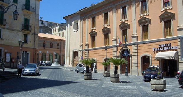 Al comune Corigliano Rossano si apre la stagione dei nuovi dirigenti (con qualche grana)