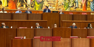 Regione, via libera in prima lettura alla legge sulla eliminazione dei sottosegretari