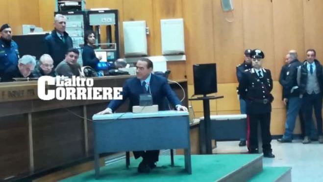 Berlusconi: «Mai avuto rapporti con Matacena» – VIDEO
