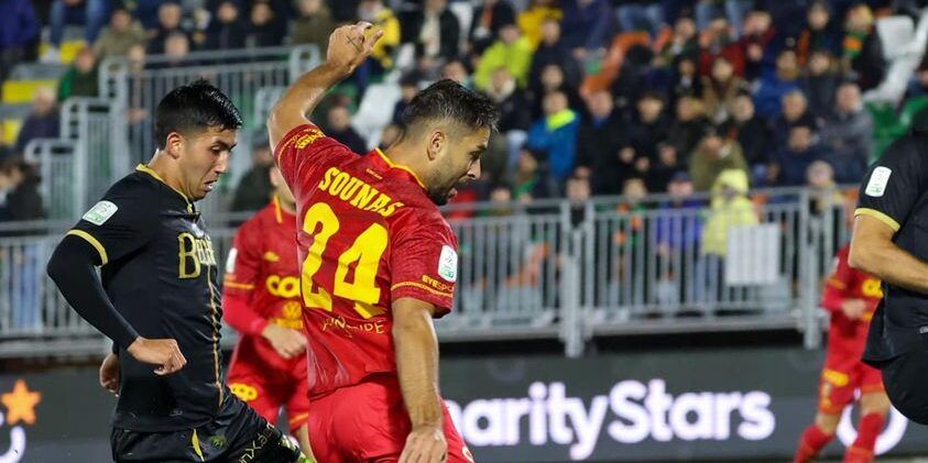 Il Venezia manda il Catanzaro al tappeto. Terza sconfitta consecutiva per le Aquile