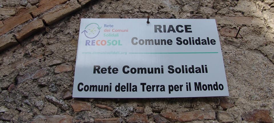 Riace fuori da Recosol: «Espulsione dovuta dopo i fatti recenti»