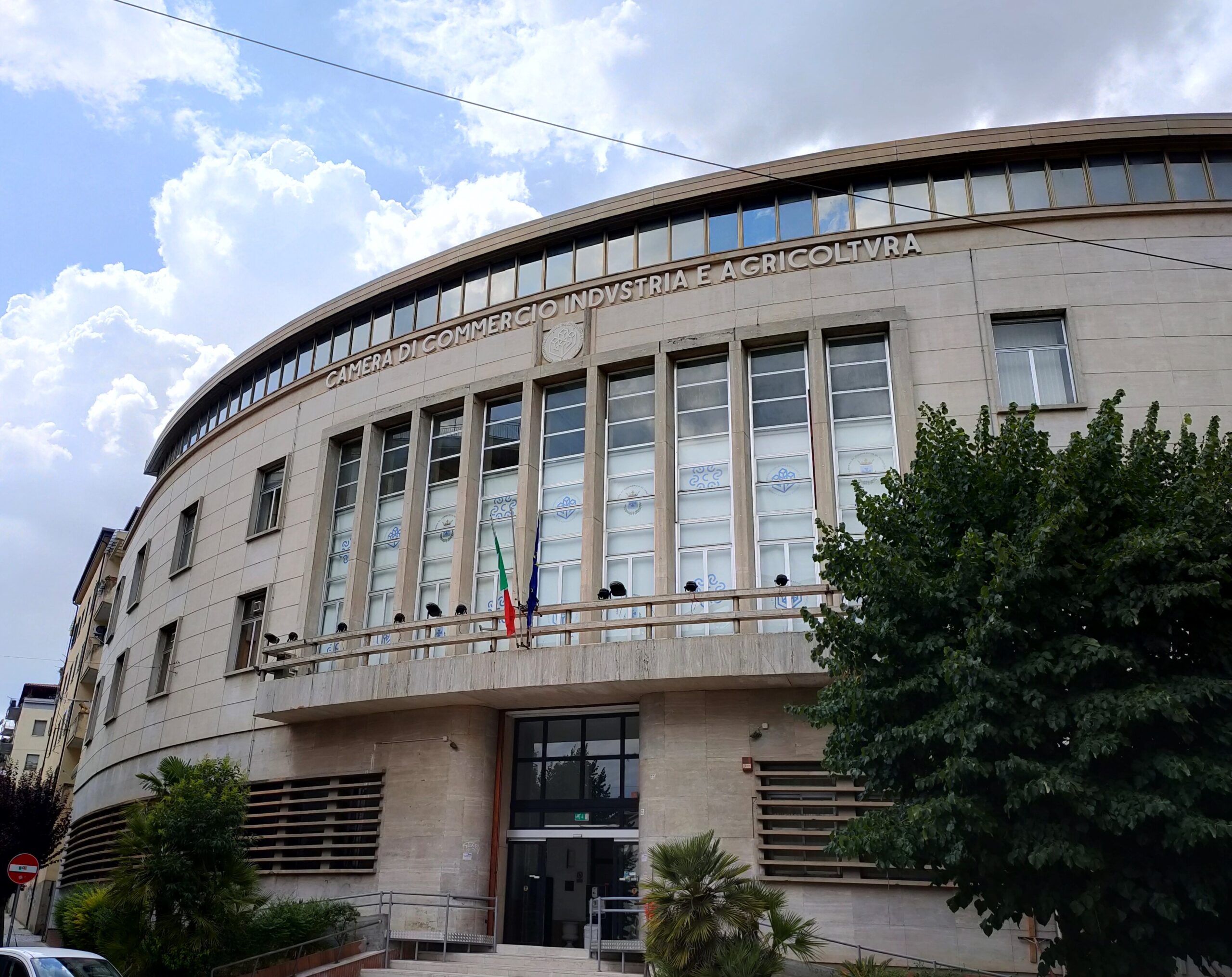 Cosenza, al via la settima edizione del Premio Imprese Storiche della Camera di commercio