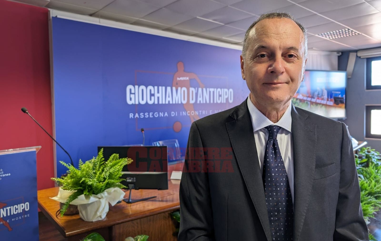 A Reggio Calabria “Un Secolo d’Azzurro”. Grimaldi: «Tutti abbiamo almeno un ricordo legato al calcio»