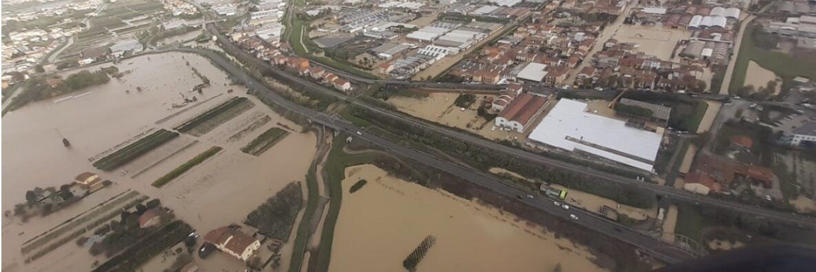 Maltempo, slavina d’acqua: un morto e 3500 sfollati