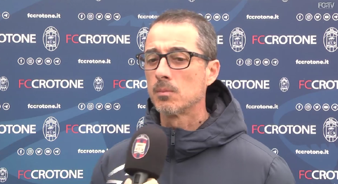 Crotone, pari a Benevento. Acampora risponde a Ricci