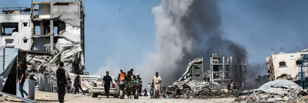 Gaza, raid israeliano su una scuola: «25 morti e 60 feriti»