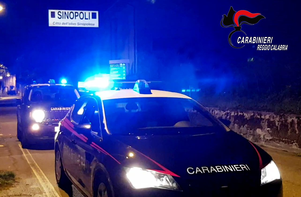 Violano le normative antiCovid, chiusi cinque locali nel Reggino