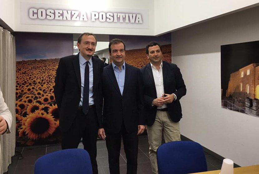 Cosenza Positiva: «I danni li ha fatti il centrosinistra»