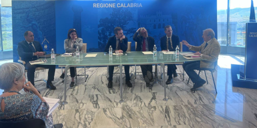 Sanità, positivo confronto tra la struttura commissariale guidata da Occhiuto e Comunità Competente