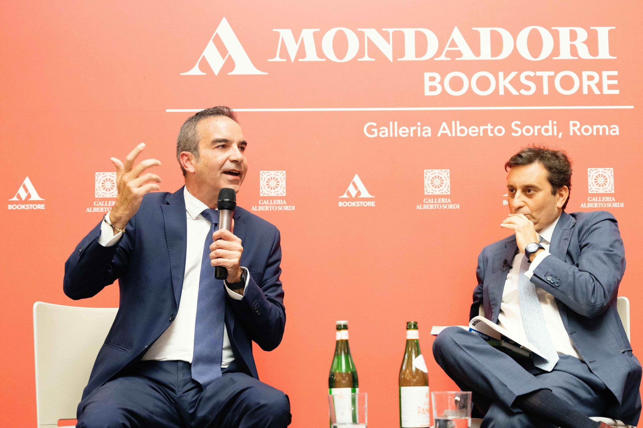 Forza Italia divisa in due, l’ala berlusconiana che lancia Occhiuto. Zangrillo: «Roberto è già una guida»